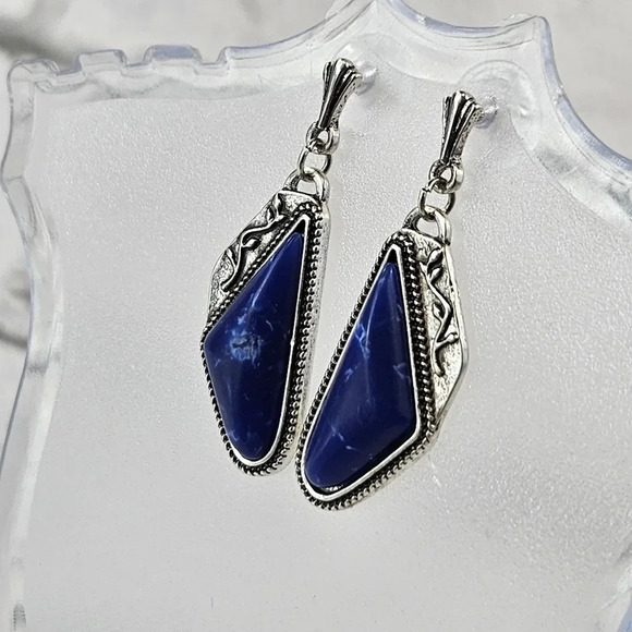 Blue Slice Women’s Small Delicate Earring Set5 - Picture 3 of 4